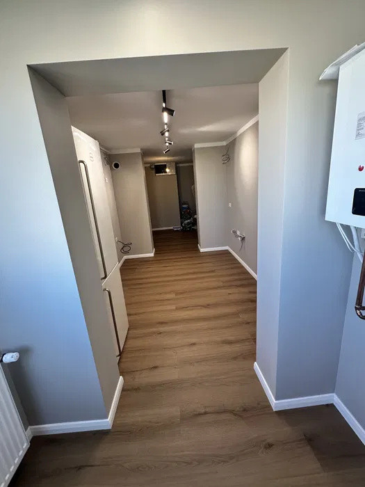 Apartament 4 camere  complet renovat – piata Rahova 