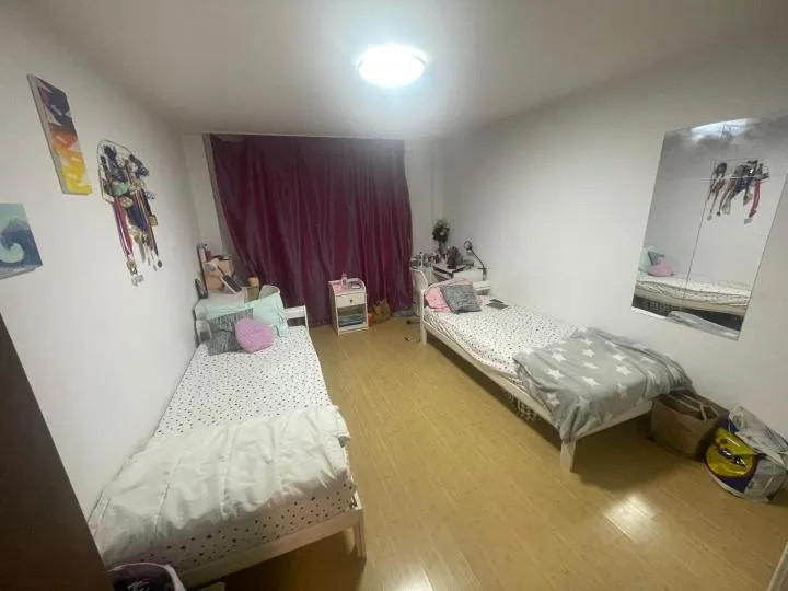 Apartament 3 camere  decomandat – Pantelimon