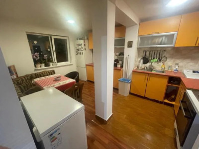 Apartament 3 camere  decomandat – Pantelimon