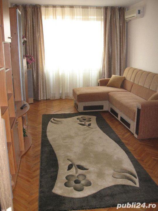 COD E21250 - Apartament 3 camere Aparatori