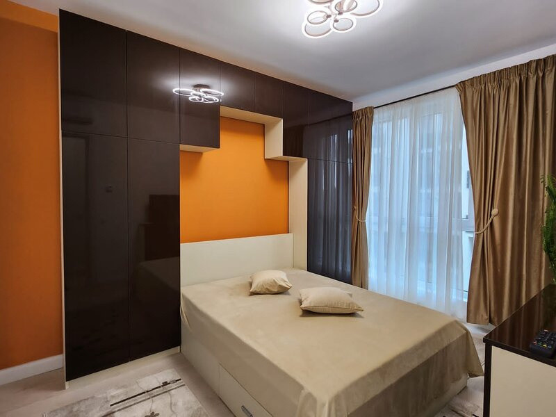 Apartament 3 camere+ parcare subterana-zona Floreasca / Barba Vacarescu