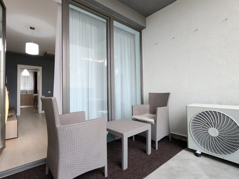 Apartament 3 camere+ parcare subterana-zona Floreasca / Barba Vacarescu