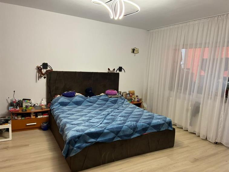 Garsoniera-BLOC-MIXT-MALL-VITAN