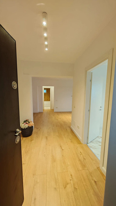 Apartament 2 camere renovat Moldoveni- Resita