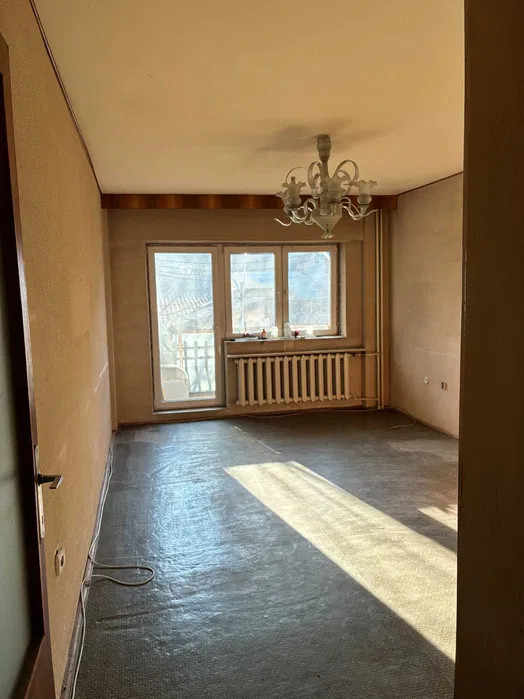 Apartament 2 camere-decomandat-zona Crangasi