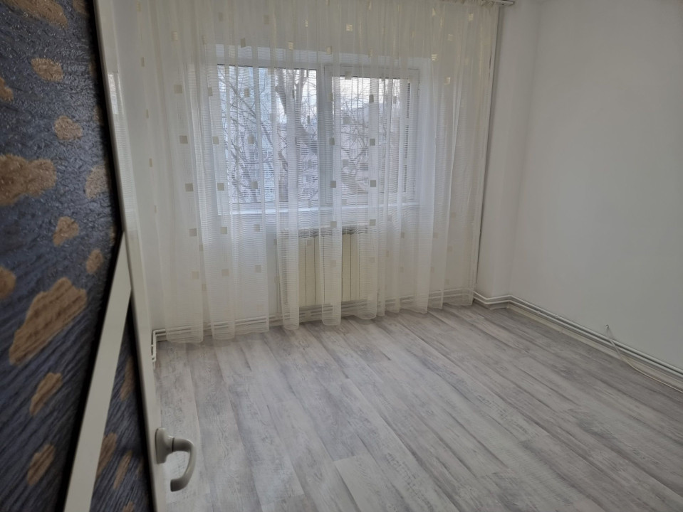 Apartament 2 camere-zona Titan