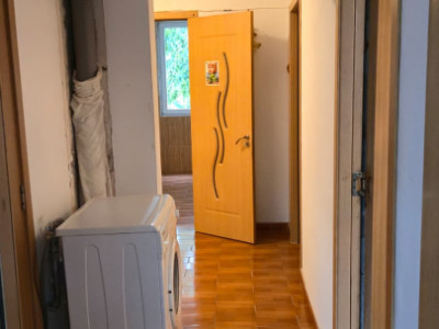 Apartament 3 camere-decomandat-zona Drumul Taberei