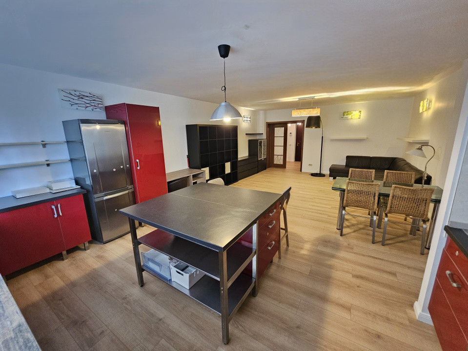 Apartament de inchiriat-3 camere-parcare-boxa-Orhideea Gardens