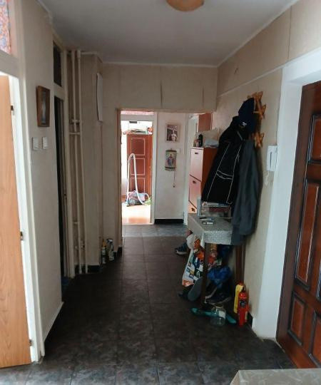Apartament 4 camere  decomandat – Rahova - Sebastian