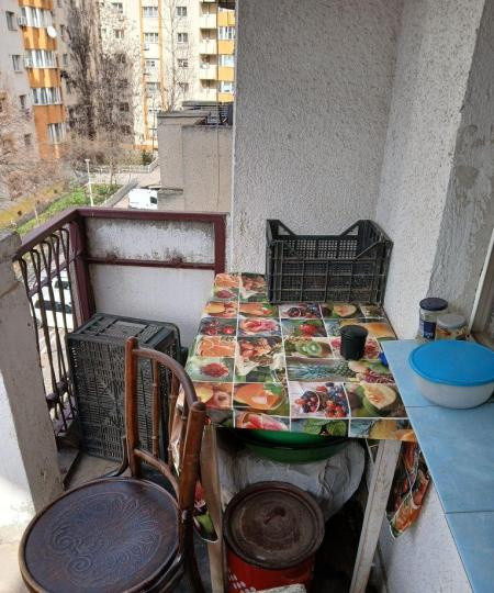 Apartament 4 camere  decomandat – Rahova - Sebastian