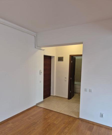Apartament 2 camere, bloc nou - Eroii Revolutiei