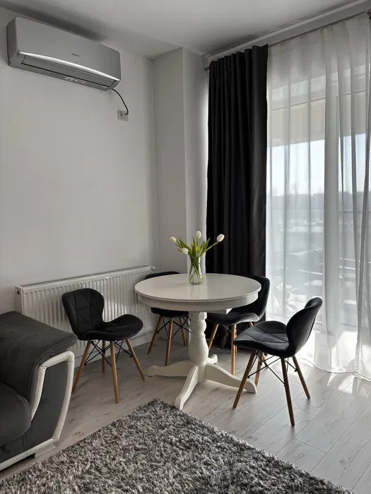 Apartament 3 camere-decomandat-parcare subteran-zona Trafic Greu