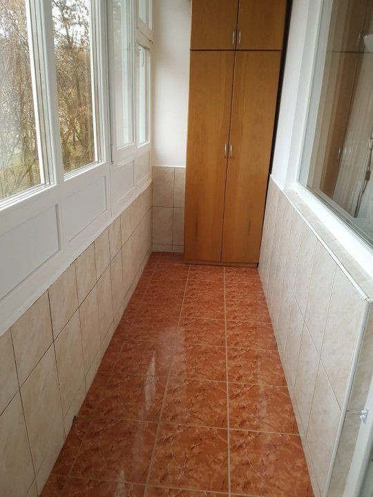 Apartament 3 camere - Zona Alexandru Obregia