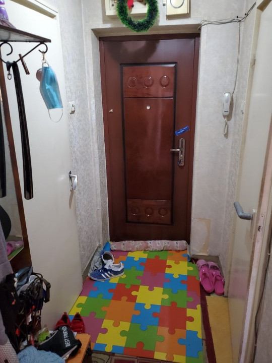 Apartament 3 camere-semidecomandat-zona Drumul Taberei - Favorit