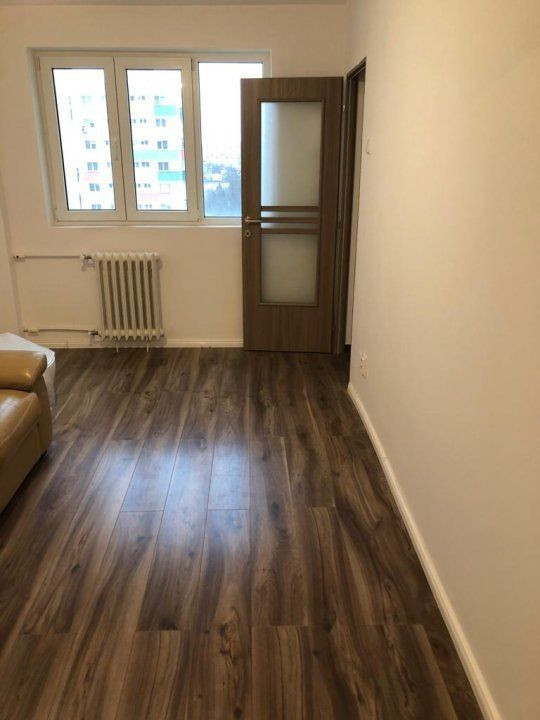 COD E7754 - Apartament 3 camere Piata Progresu