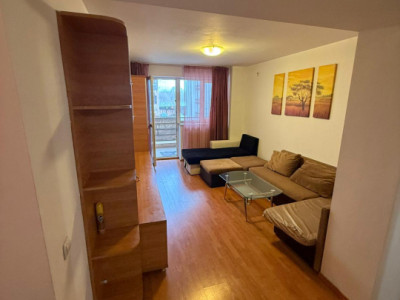 Apartament - 2 camere - decomandat - Vitan 