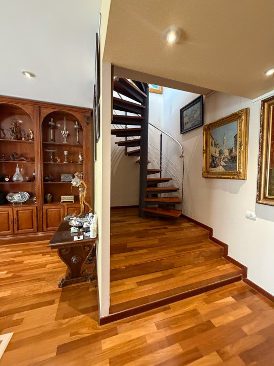 PENTHOUSE-6-CAMERE-PE-2-ETAJE-HERASTRAU-NORDULUI