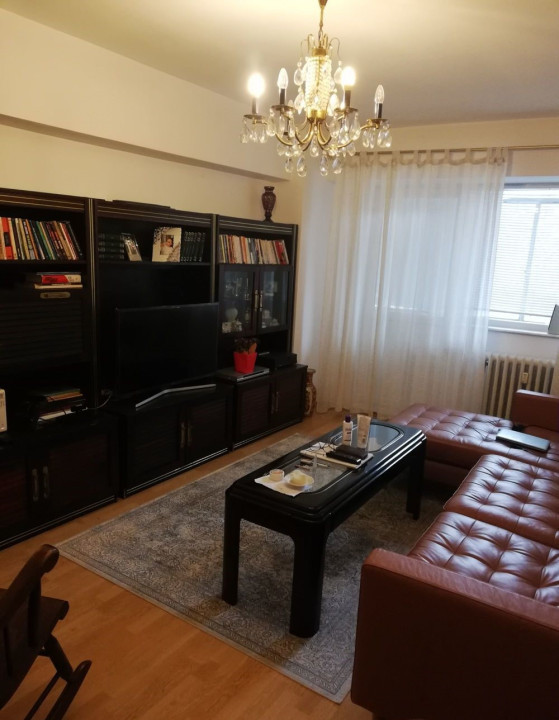 Apartament 4 camere- Bulevardul Ferdinand / Mihai Bravu