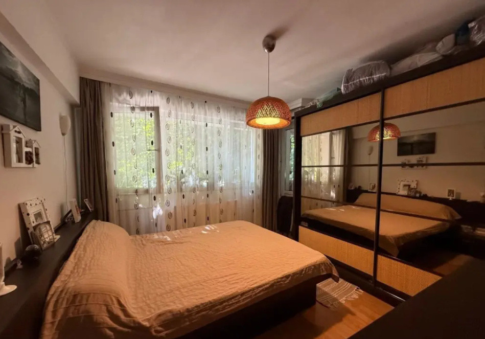 Apartament 2 camere 54 mp Piata Straduintei