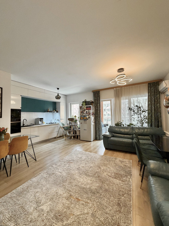 Apartament - 3 camere - decomandat - Dristor / Fizicienilor 