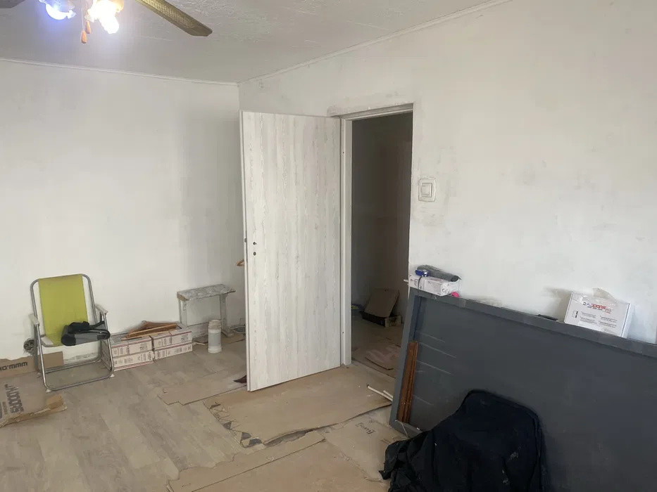 Garsoniera decomandata – Decebal