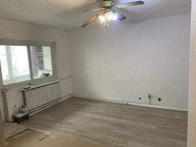 Garsoniera decomandata – Decebal