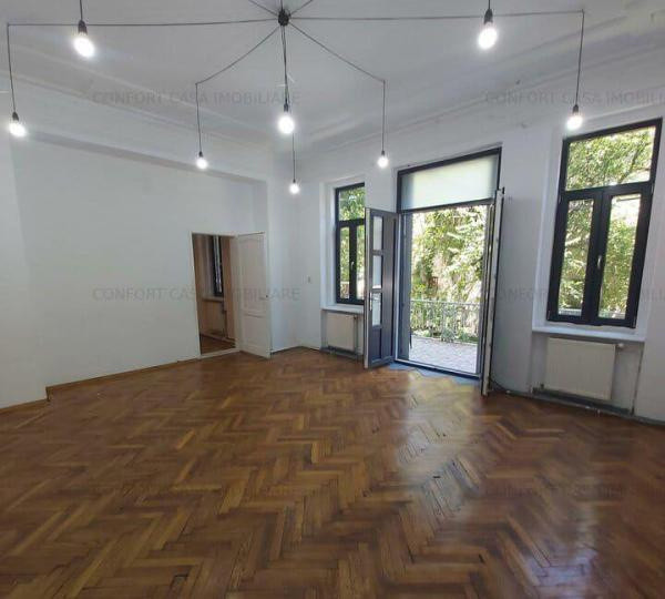 Apartament 4 camere  semidecomandat - Cismigiu