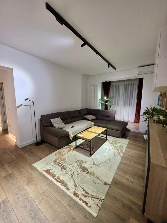 Apartament 4 camere de vânzare-Sector 6-zona Gorjului