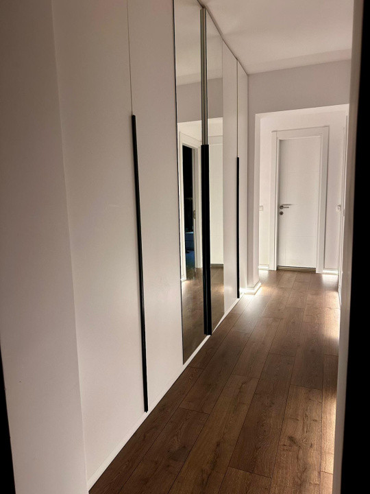 Apartament 4 camere de vânzare-Sector 6-zona Gorjului