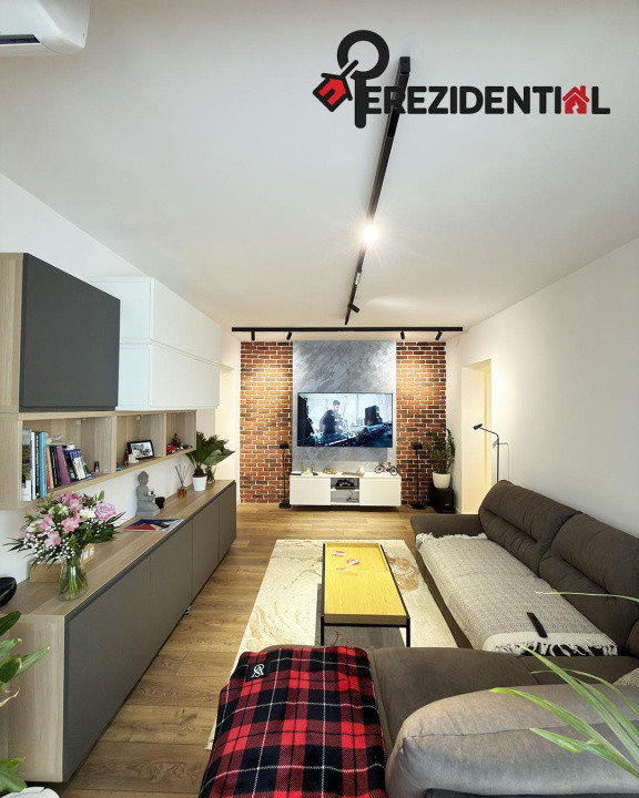 Apartament 4 camere-renovat-de vânzare-zona Gorjului