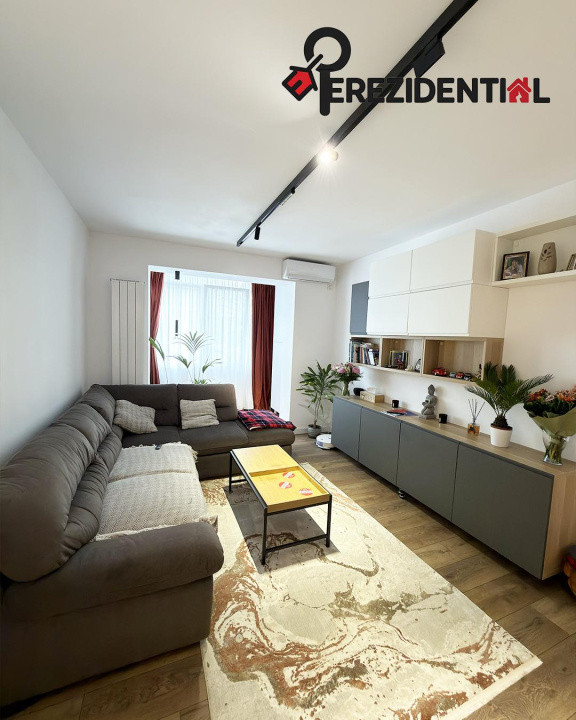 Apartament 4 camere-renovat-de vânzare-zona Gorjului