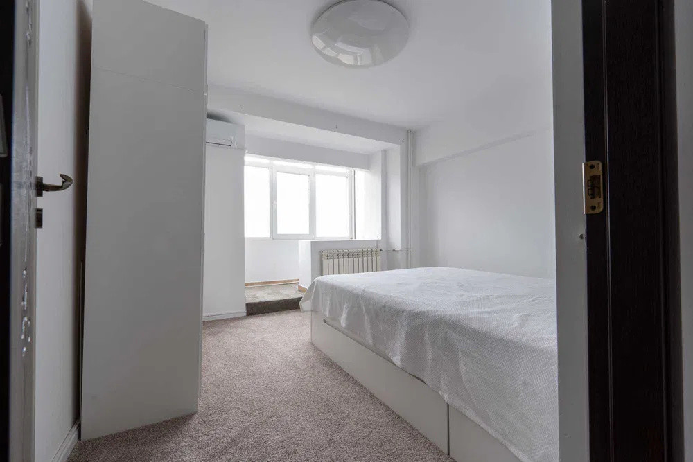 Apartament de vanzare-3 decomandat-zona Unirii