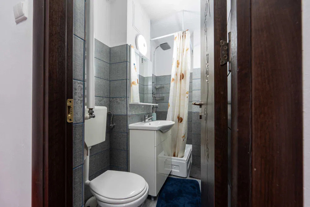 Apartament de vanzare-3 decomandat-zona Unirii