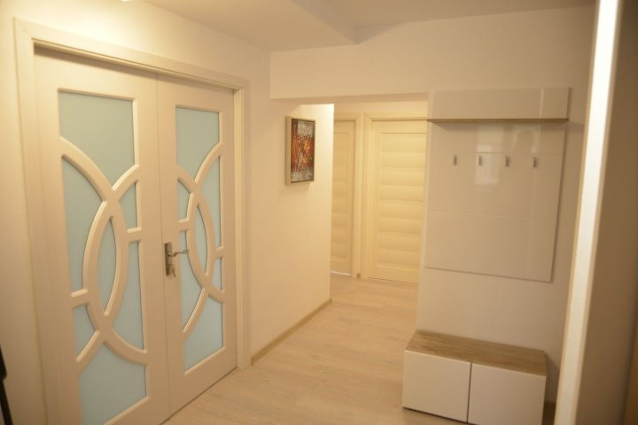 APARTAMENT 3 CAMERE 13 SEPTEMBRIE-PROSPER