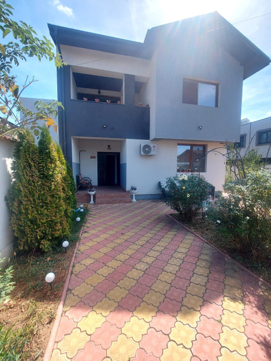 Casa individuala de vanzare-Fundeni