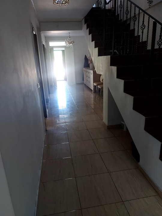 Casa individuala de vanzare-Fundeni