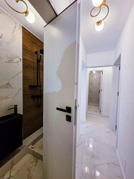 Apartament-de vanzare- 3 camere-decomandat-renovat-zona Rahova