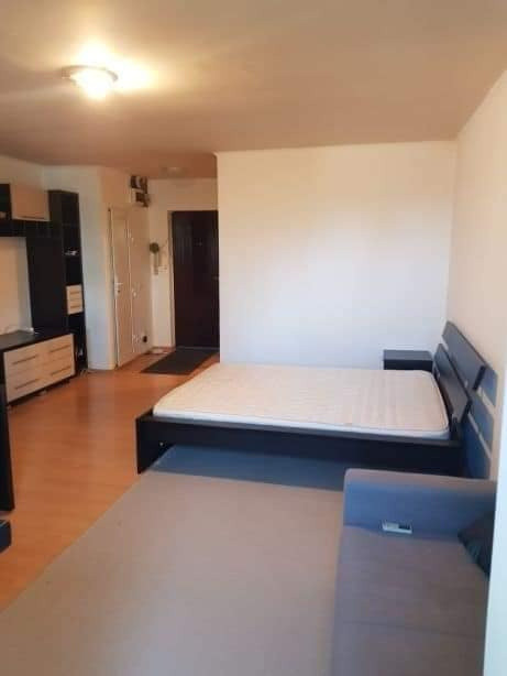 Garsoniera Muncii Metrou Bloc Mixt