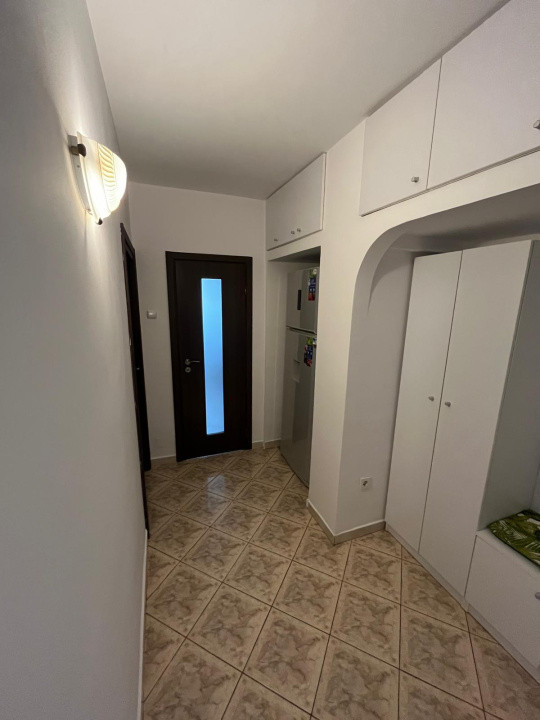 Apartament -4 camere - GIurgiului 