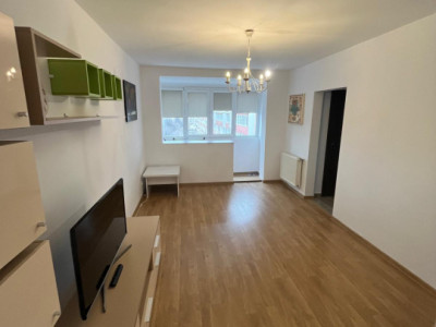 Apartament -4 camere - GIurgiului 