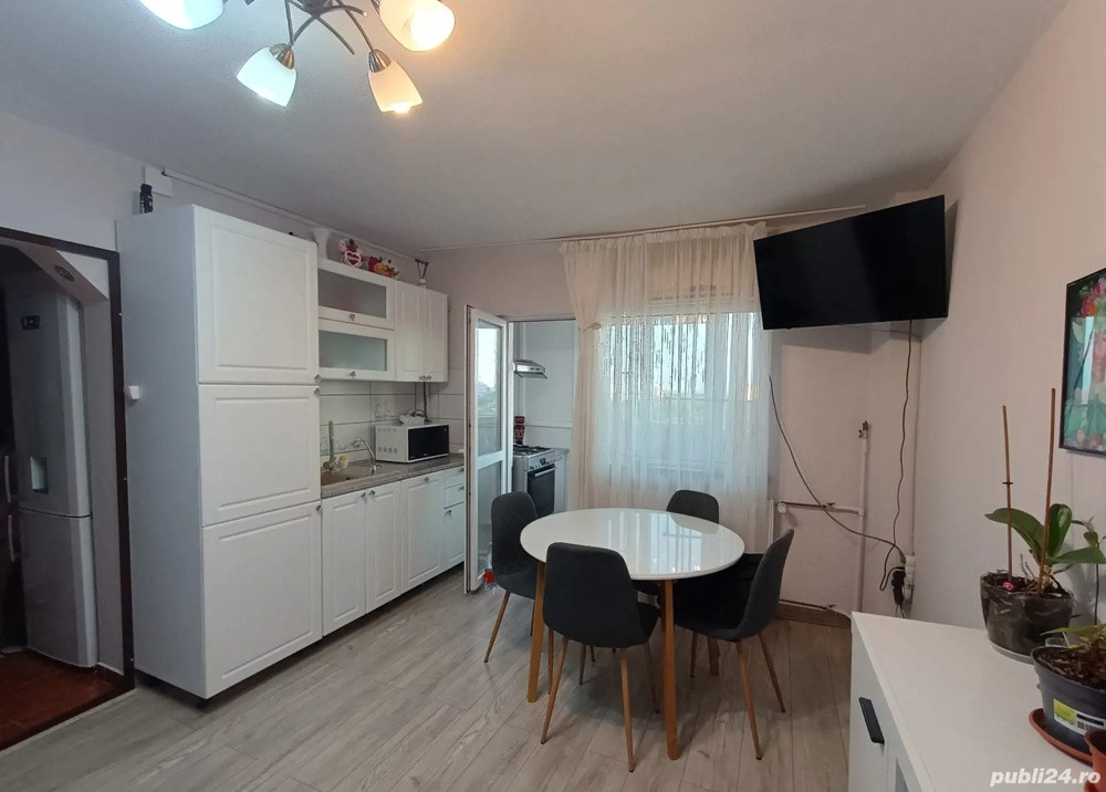 Apartament-2-camere-transformat-in-3-IZVORUL-RECE