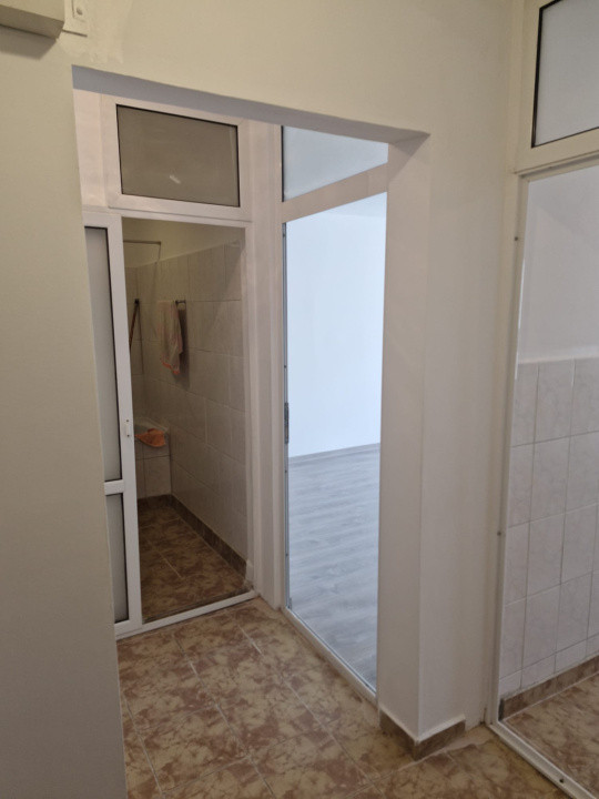 Garsoniera - Decomandata - MIhai Bravu 