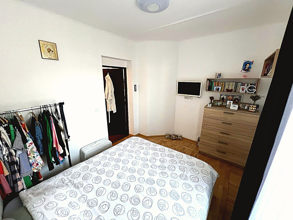 Apartament 3 camere - vila zona Cismigiu