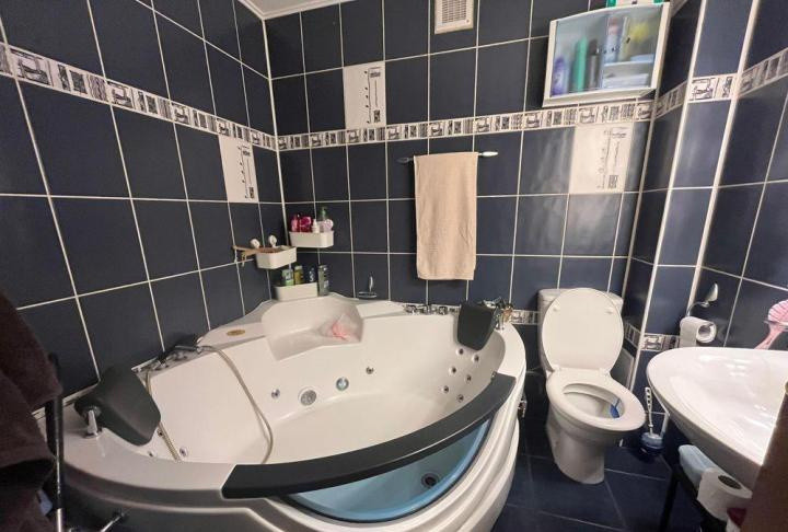 Apartament -4 camere - decomandat - Colentina 