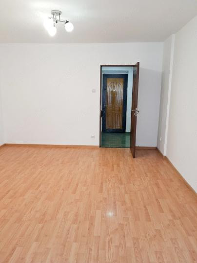 Garsoniera - Militari 