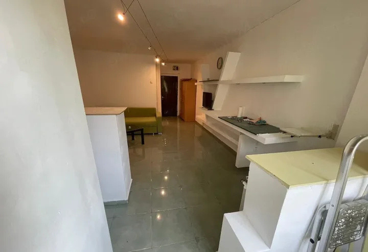 Garsoniera - Gorjului