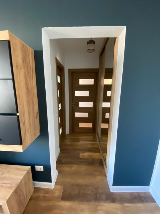 Apartament - 2 camere - semidecomandat - Bucur Obor