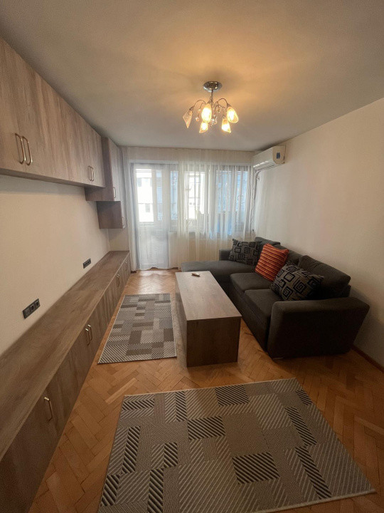 Apartament - 2 camere - semidecomandat - Iancului 