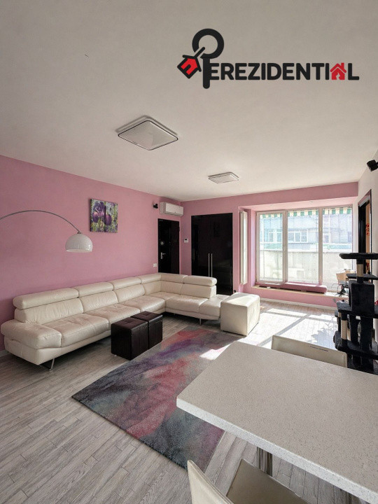 Apartament de vanzare– 4 camere-terasa-parcare-zona Tineretului