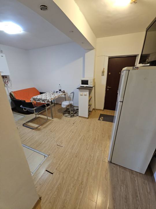 Apartament 2 camere -zona Pacii